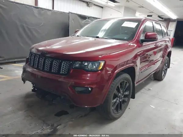 1C4RJFAG8MC731167 2021 JEEP GRAND CHEROKEE - Image 2