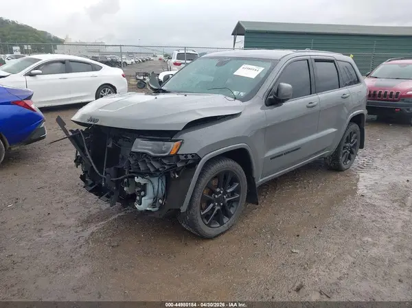 1C4RJFAG8MC736823 2021 JEEP GRAND CHEROKEE - Image 2