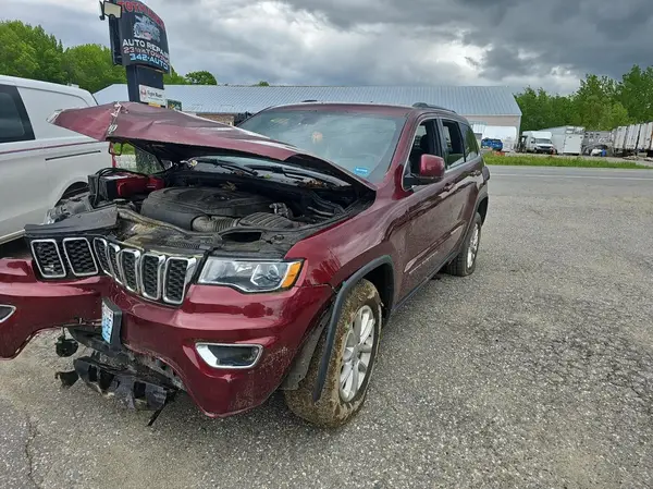 1C4RJFAG8MC770390 2021 JEEP GRAND CHEROKEE - Image 2
