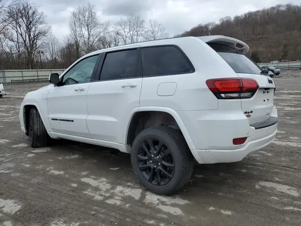 1C4RJFAG8NC115597 2022 JEEP GRAND CHEROKEE - Image 2