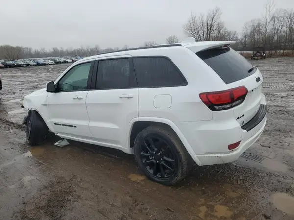 1C4RJFAG8NC117933 2022 JEEP GRAND CHEROKEE - Image 2