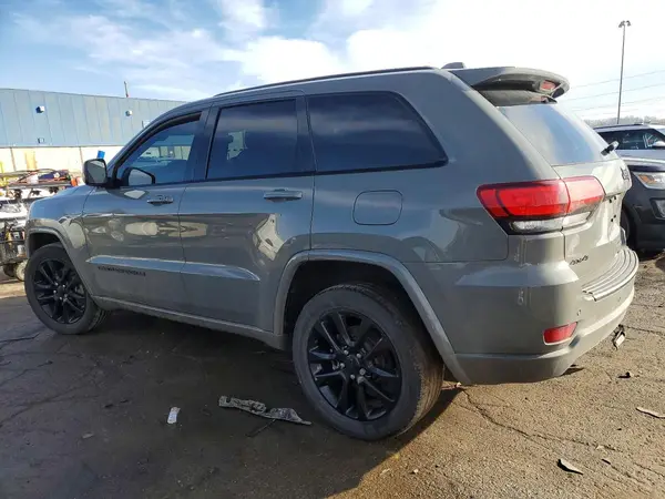 1C4RJFAG8NC120654 2022 JEEP GRAND CHEROKEE - Image 2