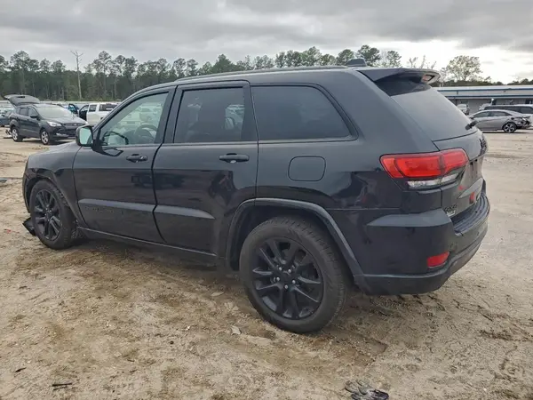 1C4RJFAG9HC700323 2017 JEEP GRAND CHEROKEE - Image 2