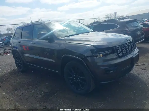 1C4RJFAG9HC704887 2017 JEEP GRAND CHEROKEE - Image 1
