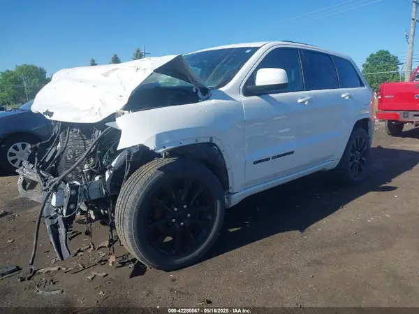 1C4RJFAG9HC815262 2017 JEEP GRAND CHEROKEE - Image 2