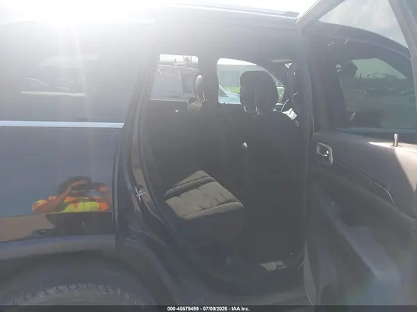 1C4RJFAG9HC864610 2017 JEEP GRAND CHEROKEE - Image 8