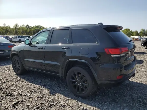 1C4RJFAG9HC881830 2017 JEEP GRAND CHEROKEE - Image 2