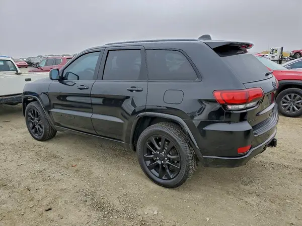 1C4RJFAG9HC882508 2017 JEEP GRAND CHEROKEE - Image 2