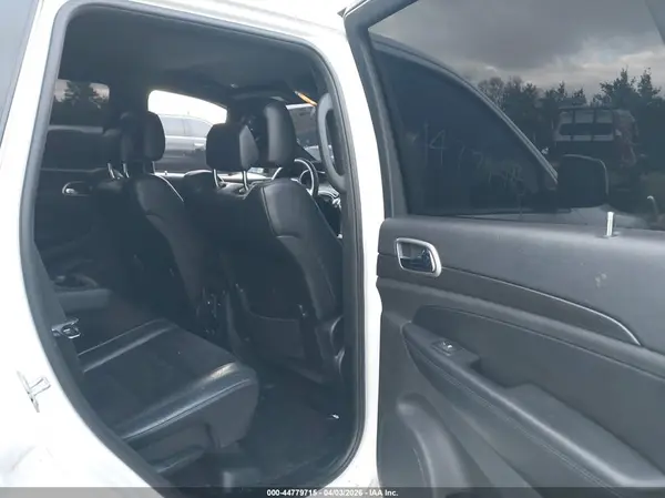 1C4RJFAG9HC905768 2017 JEEP GRAND CHEROKEE - Image 8