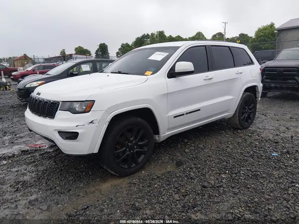 1C4RJFAG9HC911067 2017 JEEP GRAND CHEROKEE - Image 2