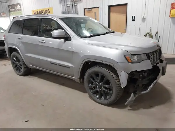 1C4RJFAG9HC911070 2017 JEEP GRAND CHEROKEE - Image 1