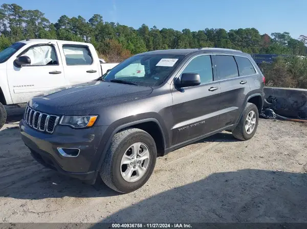 1C4RJFAG9HC959135 2017 JEEP GRAND CHEROKEE - Image 2
