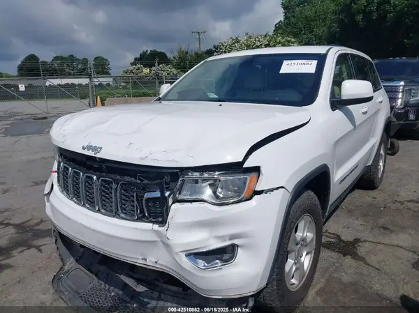 1C4RJFAG9HC962729 2017 JEEP GRAND CHEROKEE - Image 2