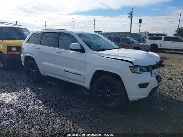 1C4RJFAG9JC106126 2018 JEEP GRAND CHEROKEE - Image 1