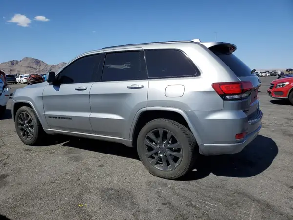 1C4RJFAG9JC158307 2018 JEEP GRAND CHEROKEE - Image 2