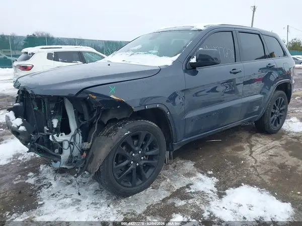 1C4RJFAG9JC190478 2018 JEEP GRAND CHEROKEE - Image 2