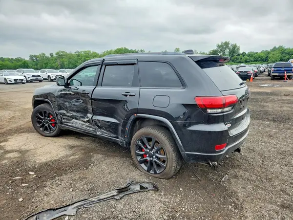 1C4RJFAG9JC204136 2018 JEEP GRAND CHEROKEE - Image 2
