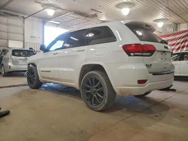 1C4RJFAG9JC210776 2018 JEEP GRAND CHEROKEE - Image 2