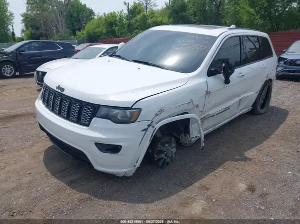 1C4RJFAG9JC217680 2018 JEEP GRAND CHEROKEE - Image 2