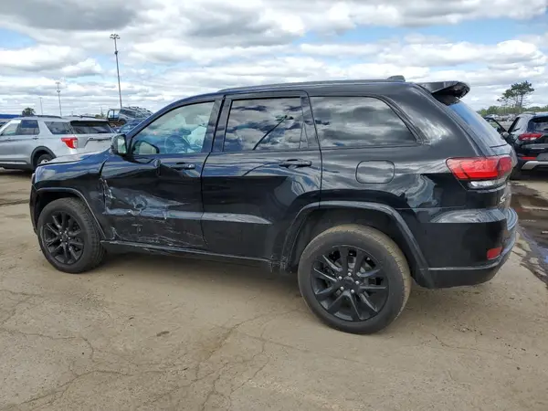 1C4RJFAG9JC227075 2018 JEEP GRAND CHEROKEE - Image 2