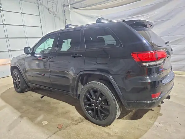 1C4RJFAG9JC227710 2018 JEEP GRAND CHEROKEE - Image 2