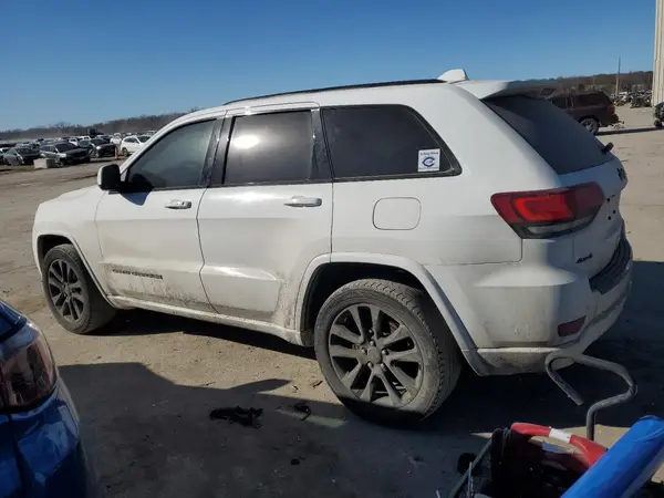 1C4RJFAG9JC245110 2018 JEEP GRAND CHEROKEE - Image 2