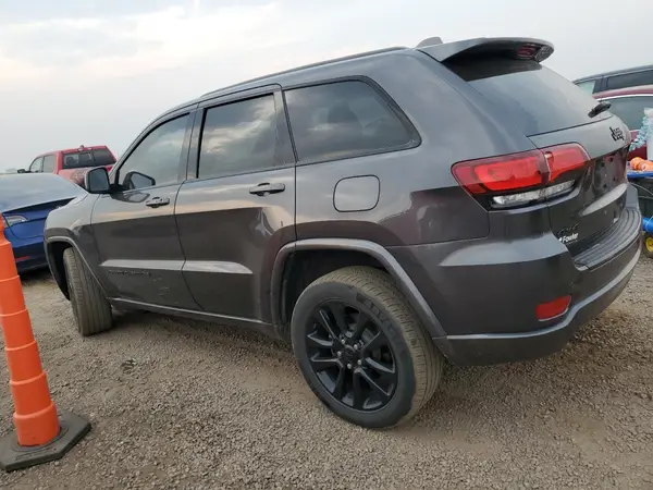 1C4RJFAG9JC284909 2018 JEEP GRAND CHEROKEE - Image 2