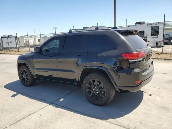 1C4RJFAG9JC333154 2018 JEEP GRAND CHEROKEE - Image 2