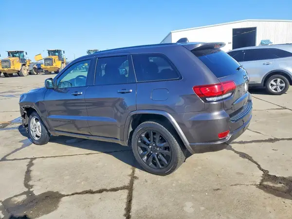1C4RJFAG9JC348043 2018 JEEP GRAND CHEROKEE - Image 2
