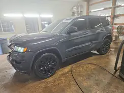 1C4RJFAG9JC358233 2018 JEEP GRAND CHEROKEE