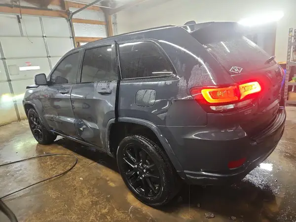 1C4RJFAG9JC358233 2018 JEEP GRAND CHEROKEE - Image 2
