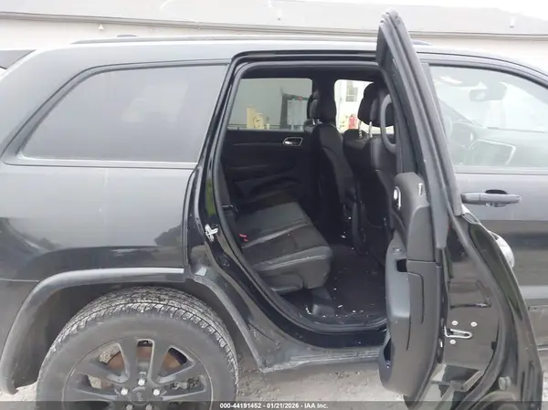1C4RJFAG9JC360192 2018 JEEP GRAND CHEROKEE - Image 8