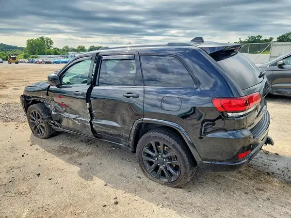 1C4RJFAG9JC384010 2018 JEEP GRAND CHEROKEE - Image 2