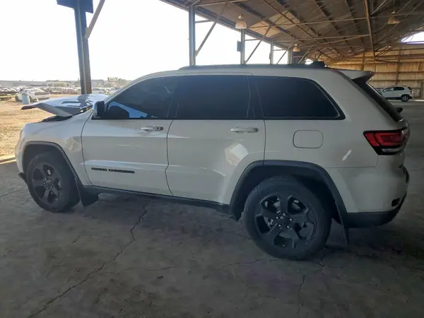 1C4RJFAG9JC389689 2018 JEEP GRAND CHEROKEE - Image 2