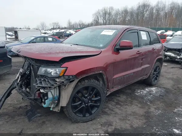 1C4RJFAG9JC420181 2018 JEEP GRAND CHEROKEE - Image 2