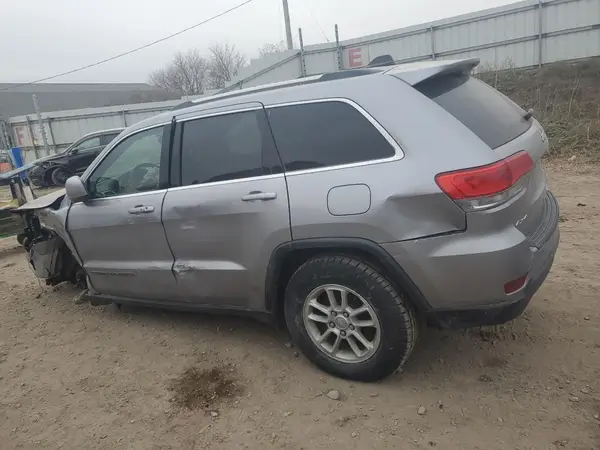 1C4RJFAG9JC478260 2018 JEEP GRAND CHEROKEE - Image 2