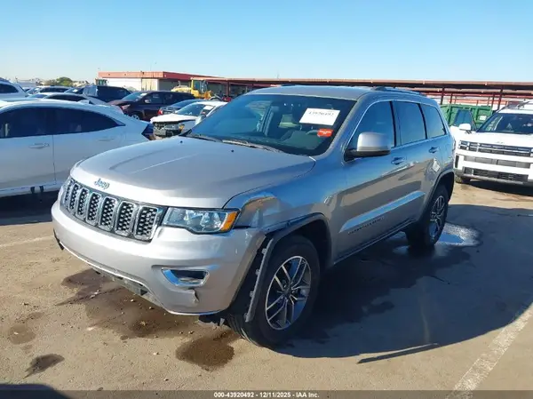1C4RJFAG9KC548003 2019 JEEP GRAND CHEROKEE - Image 2