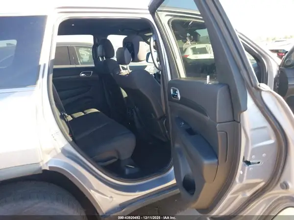 1C4RJFAG9KC548003 2019 JEEP GRAND CHEROKEE - Image 8