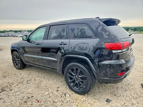 1C4RJFAG9KC562015 2019 JEEP GRAND CHEROKEE - Image 2