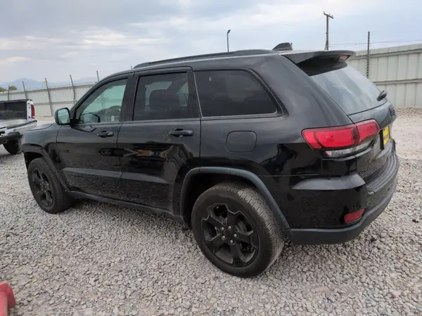 1C4RJFAG9KC570325 2019 JEEP GRAND CHEROKEE - Image 2