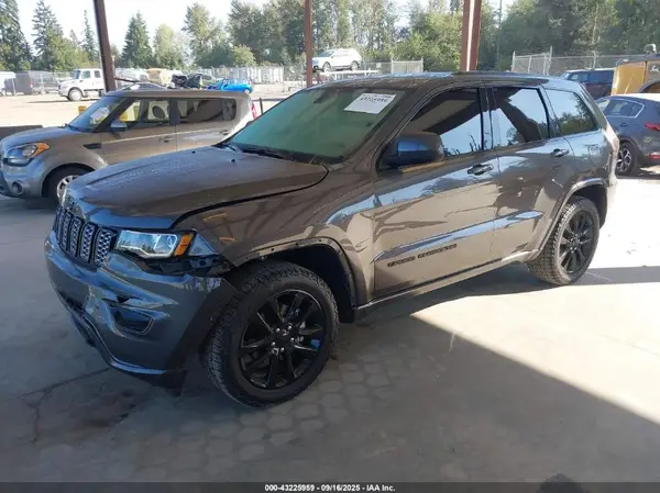 1C4RJFAG9KC830321 2019 JEEP GRAND CHEROKEE - Image 2