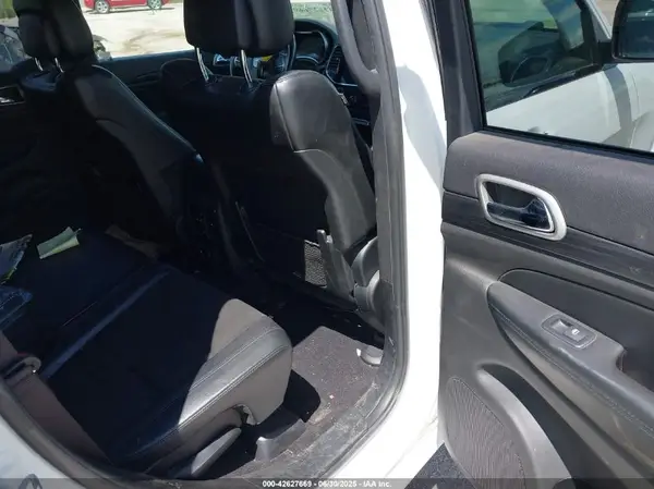1C4RJFAG9KC840928 2019 JEEP GRAND CHEROKEE - Image 8