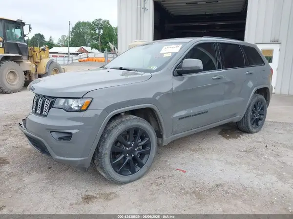 1C4RJFAG9LC122331 2020 JEEP GRAND CHEROKEE - Image 2