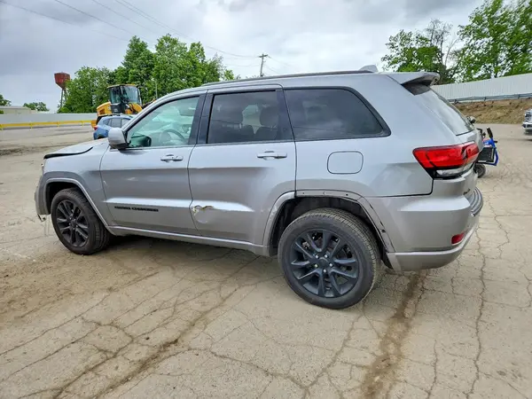 1C4RJFAG9LC149237 2020 JEEP GRAND CHEROKEE - Image 2