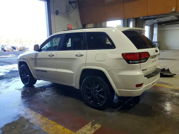 1C4RJFAG9LC177930 2020 JEEP GRAND CHEROKEE - Image 2