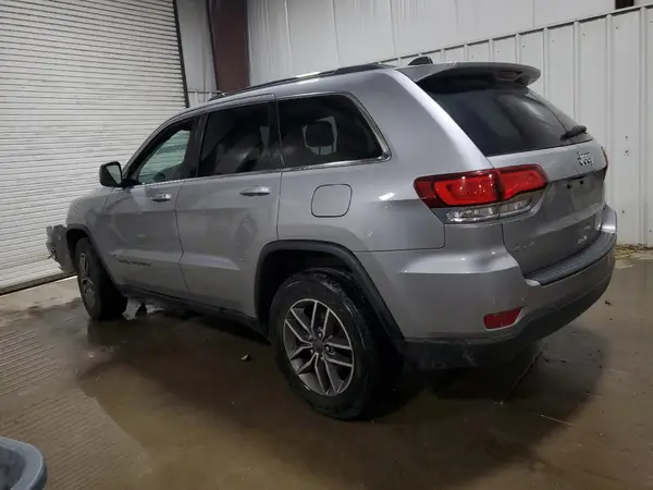 1C4RJFAG9LC283925 2020 JEEP GRAND CHEROKEE - Image 2