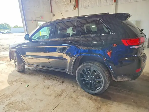1C4RJFAG9LC401682 2020 JEEP GRAND CHEROKEE - Image 2
