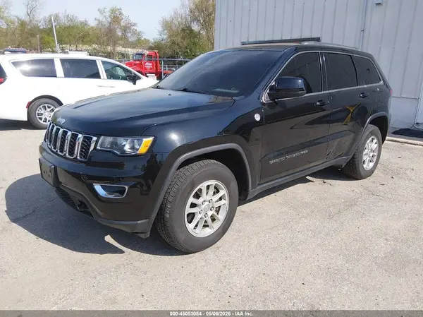 1C4RJFAG9LC443981 2020 JEEP GRAND CHEROKEE - Image 2