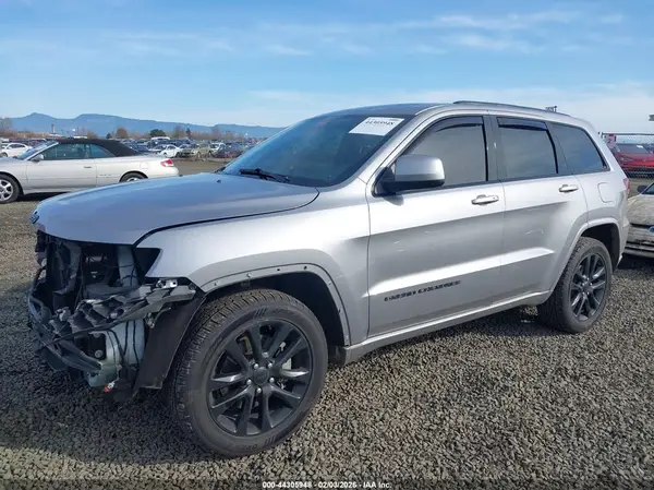1C4RJFAG9MC566584 2021 JEEP GRAND CHEROKEE - Image 2