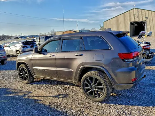 1C4RJFAG9MC775355 2021 JEEP GRAND CHEROKEE - Image 2